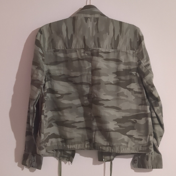 Camouflage Men's Jacket - Picture 3 of 3